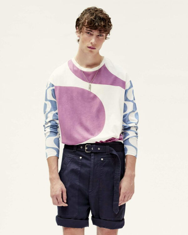 Leather varsity jacket in green with badging and contrast sleeves - Image 3